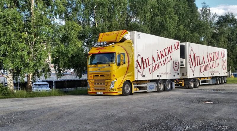 En av Mila Åkeri AB:s fjärrekipage som erbjuder högkvalitativa inrikes transporter.